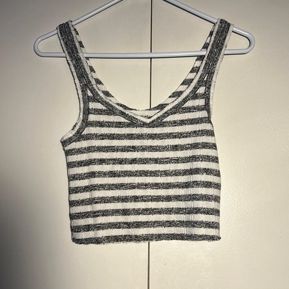 Urban Outfitters Soft Ribbed Crop Tank Top Size Small